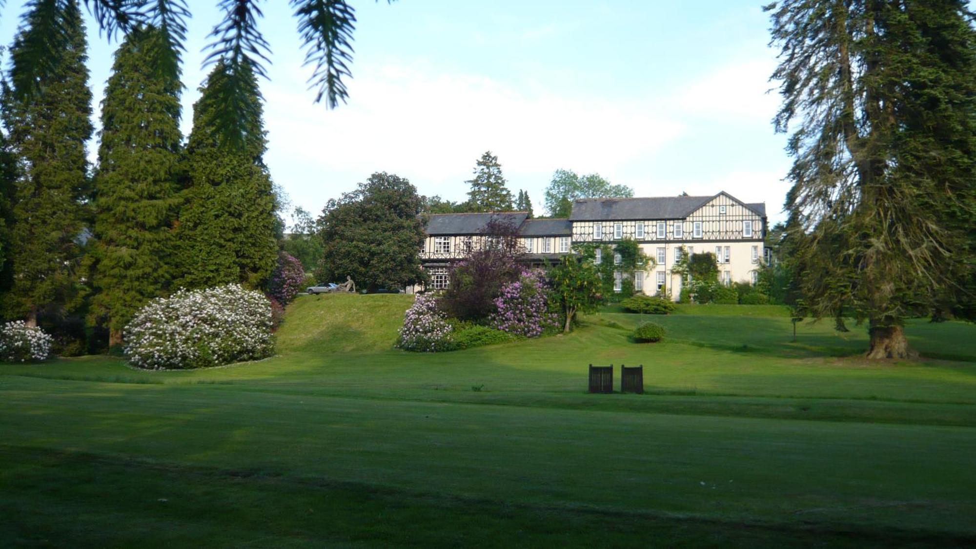 The Lake Country House Hotel & Spa Llangammarch Wells Exterior foto